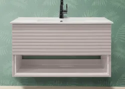 ארון אמבטיה תלוי חזית בחריטה עדינה ונישה פתוחה דגם HADAS